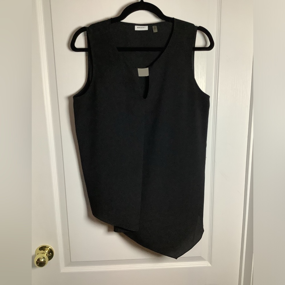 DKNYC chiffon asymmetrical hem tank with silver bar accent